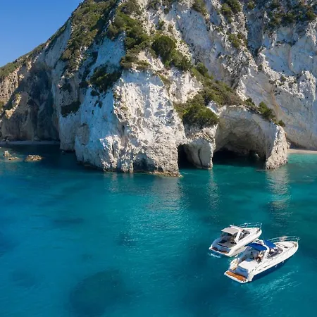 船屋 Daily Cruises Private Yachts