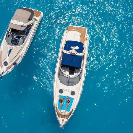 Daily Cruises Private Yachts